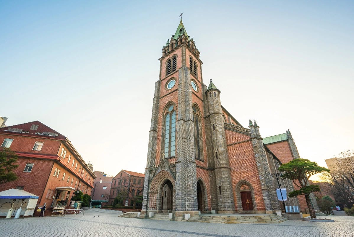 Detailed information about Myeongdong Cathedral and the history of Catholicism in Korea.  The cathedral's location, daily Mass schedule, and nearby restaurants.